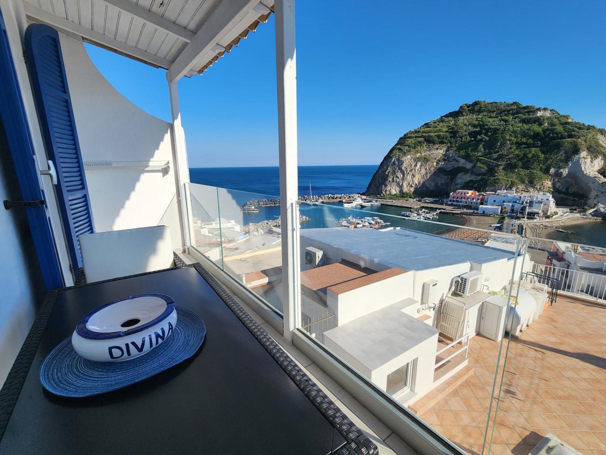 Divina Seaside Apartment *