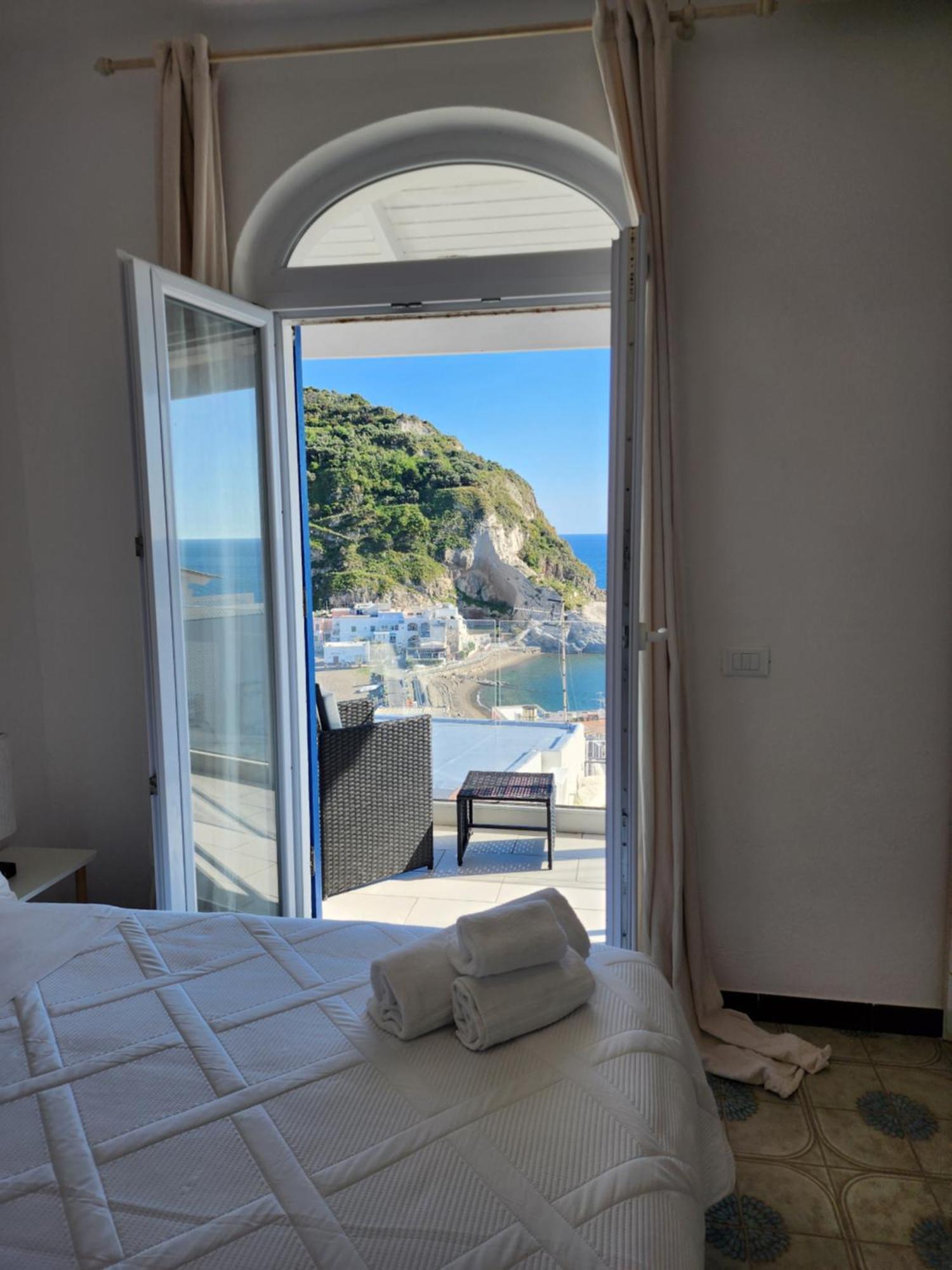 Divina Seaside