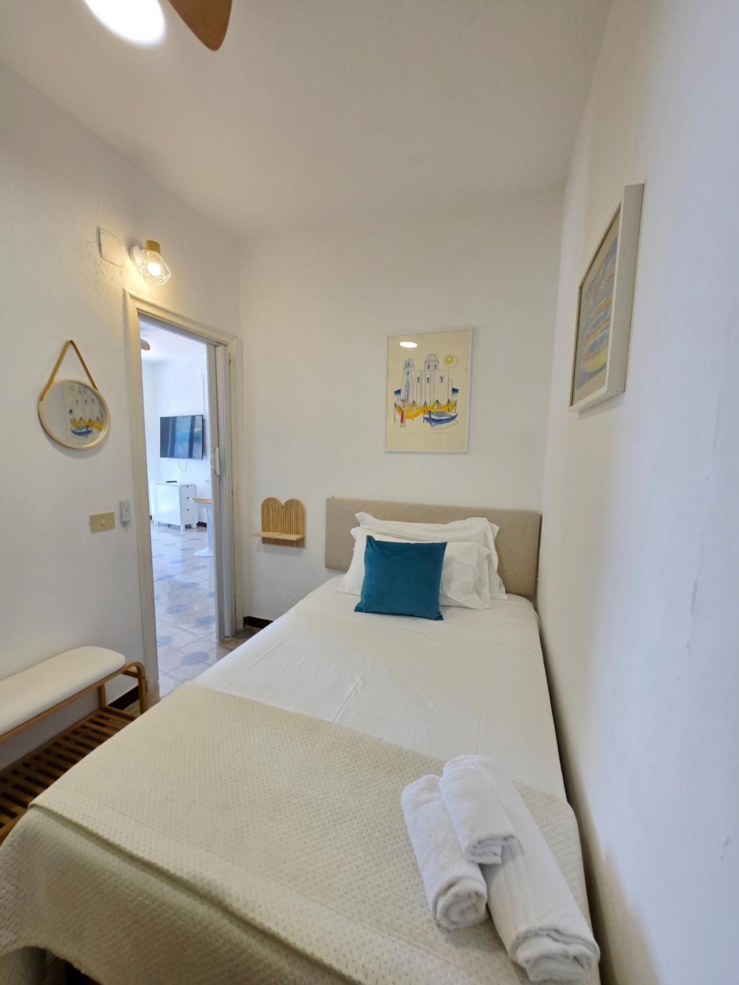 Divina Seaside Apartment Ischia